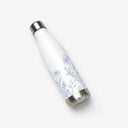 Dettaglio base in acciaio della borraccia termica 500 ml con decorazione floreale blu, finitura lucida